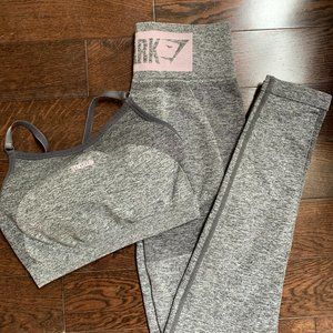 Gymshark Legging & Sports Bra Size Small